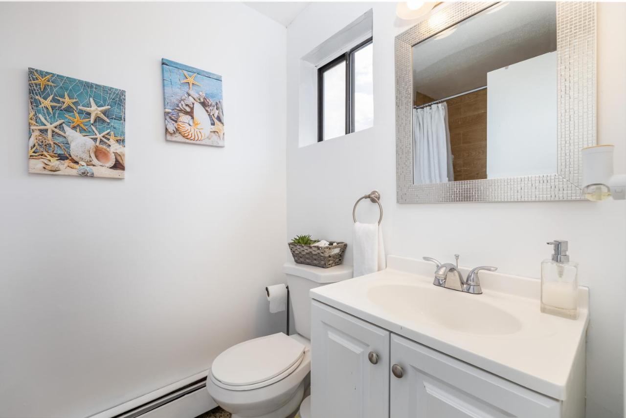 Beautiful 3 Bedroom Condo In Hartford! 외부 사진